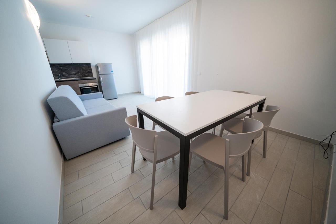 Aparthotel Sabbia & Mare Rosolina Mare Zewnętrze zdjęcie
